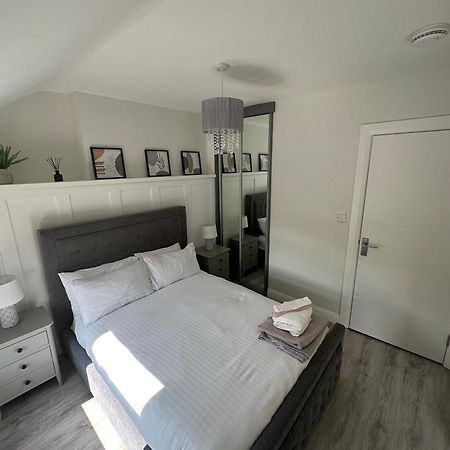 Westland Suites - Stylish, Modern, Elegant, Central Apartments A Londonderry Buitenkant foto
